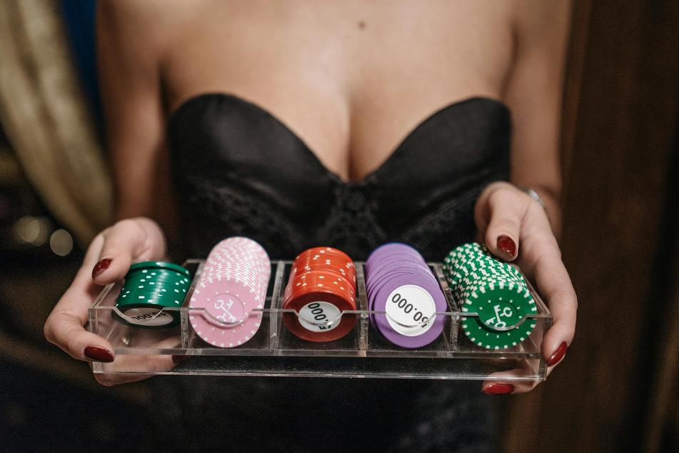 hotline casino hotline casino